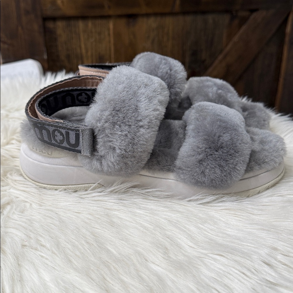 MOU Lambswool Slingback Sandals